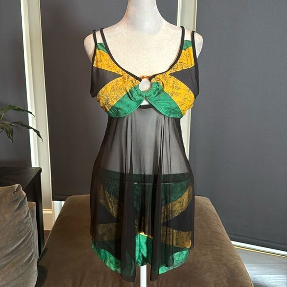 Women’s 2 Piece Jamaican Flag Design Bikini Swimsuit Bathers Size 2XL NEW - Picture 2 of 16